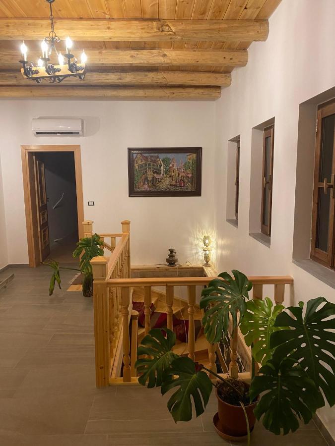 Hotel Kaso Ervehe Përmet Екстериор снимка