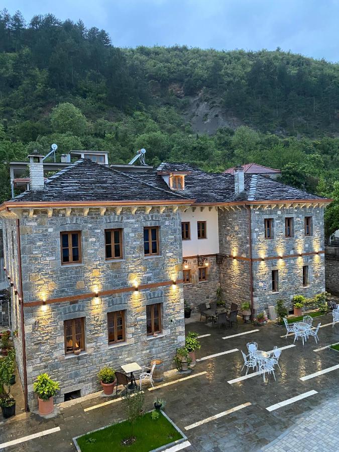 Hotel Kaso Ervehe Përmet Екстериор снимка