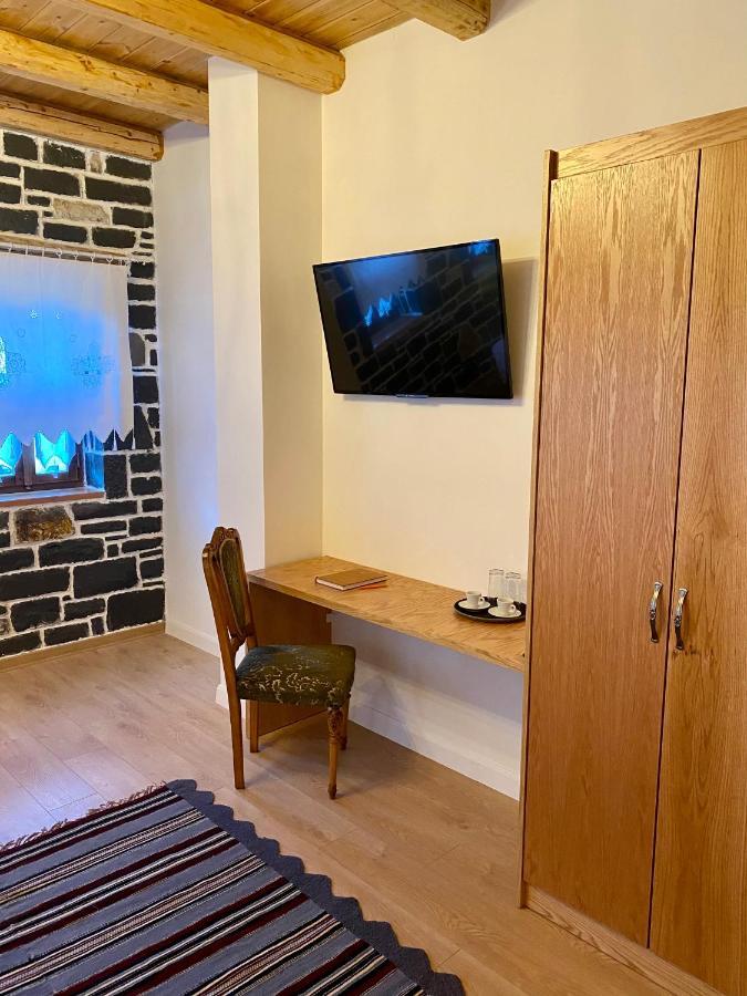 Hotel Kaso Ervehe Përmet Екстериор снимка
