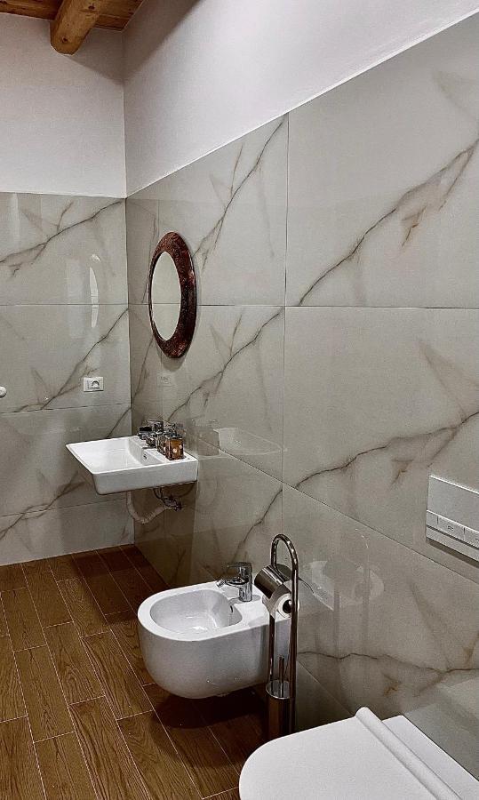 Hotel Kaso Ervehe Përmet Екстериор снимка