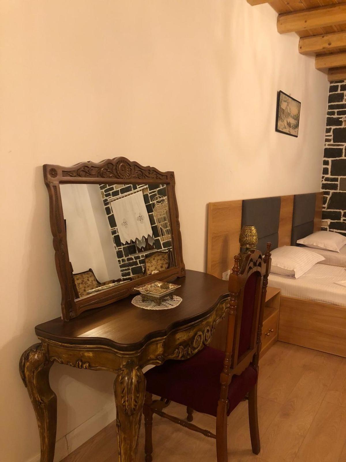 Hotel Kaso Ervehe Përmet Екстериор снимка